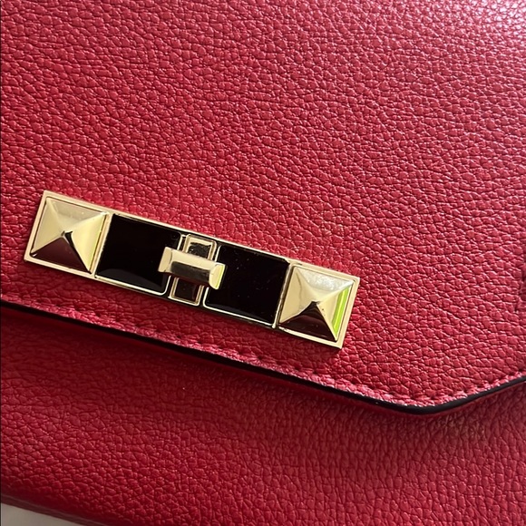 Jessica Simpson Red Crossbody Bag - Picture 2 of 6
